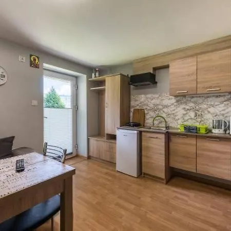 Apartamenty I Pokoje Nad Sola Czernichow  Exterior photo