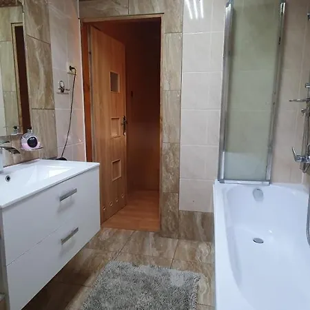 Apartamenty I Pokoje Nad Sola Czernichow  Exterior photo