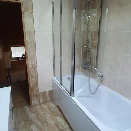Apartamenty I Pokoje Nad Sola Czernichow  Exterior photo